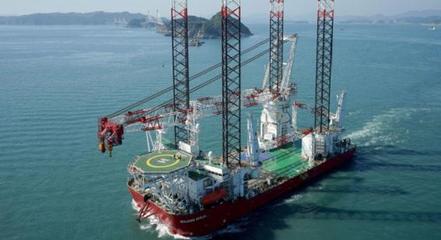 深海基建新利器 上海振華成功研發新型座底自升式打樁船